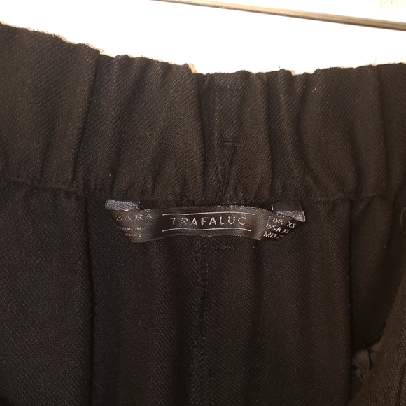 Zara Trafaluc Wide Leg Cropped Pants in Black - Picture 5 of 8